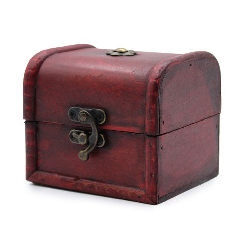 Small Classic Chest