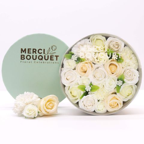 Wedding Blessings White & Ivory Round Box