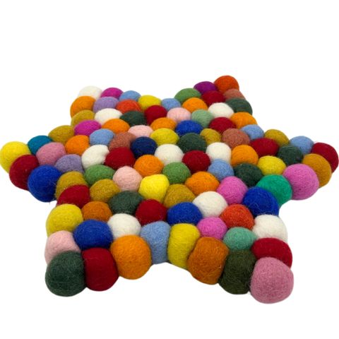 Multi Colour Felt Ball Star Centre Mat