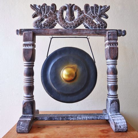 Small Black Healing Gong in Stand 25cm