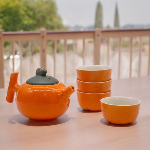 Herbal Orange Teapot Set