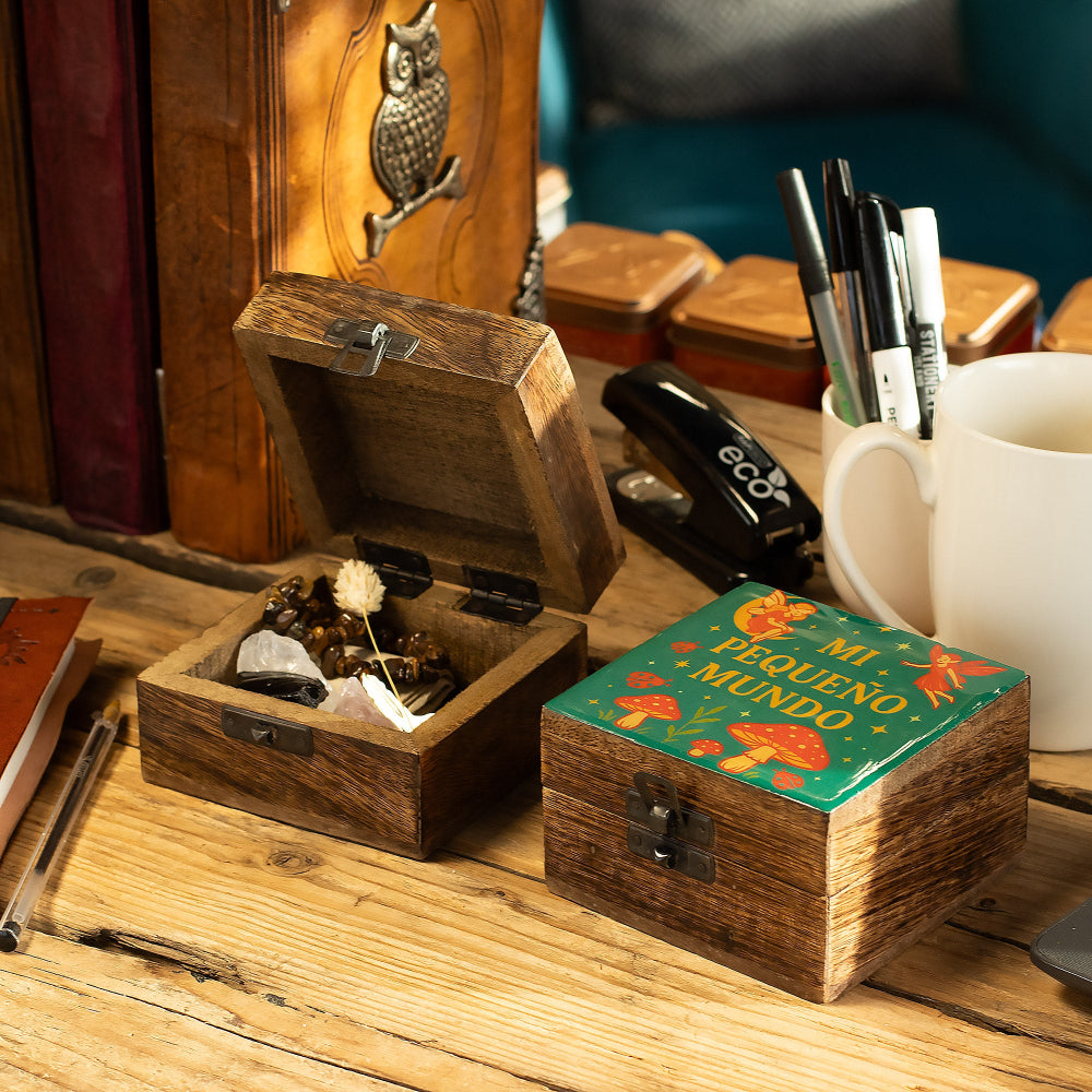 Mi Pequeno Mundo Enamelled Box Small