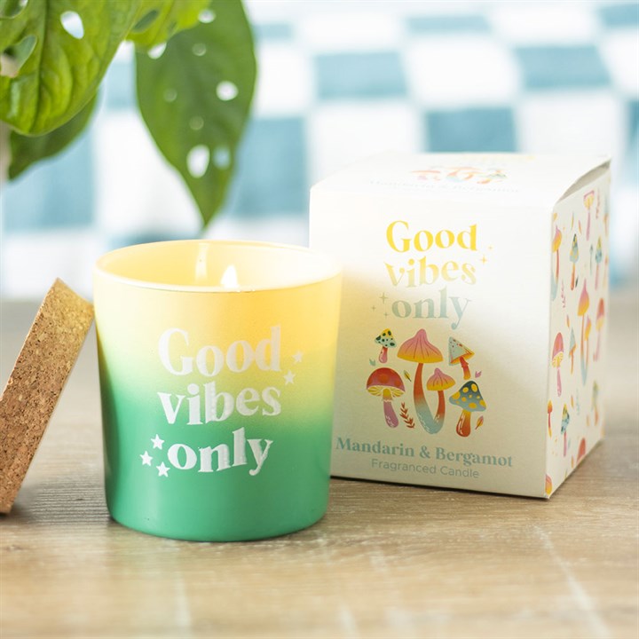 Eleanoras Good Vibes Only Mandarin & Begamot Candle Candles
