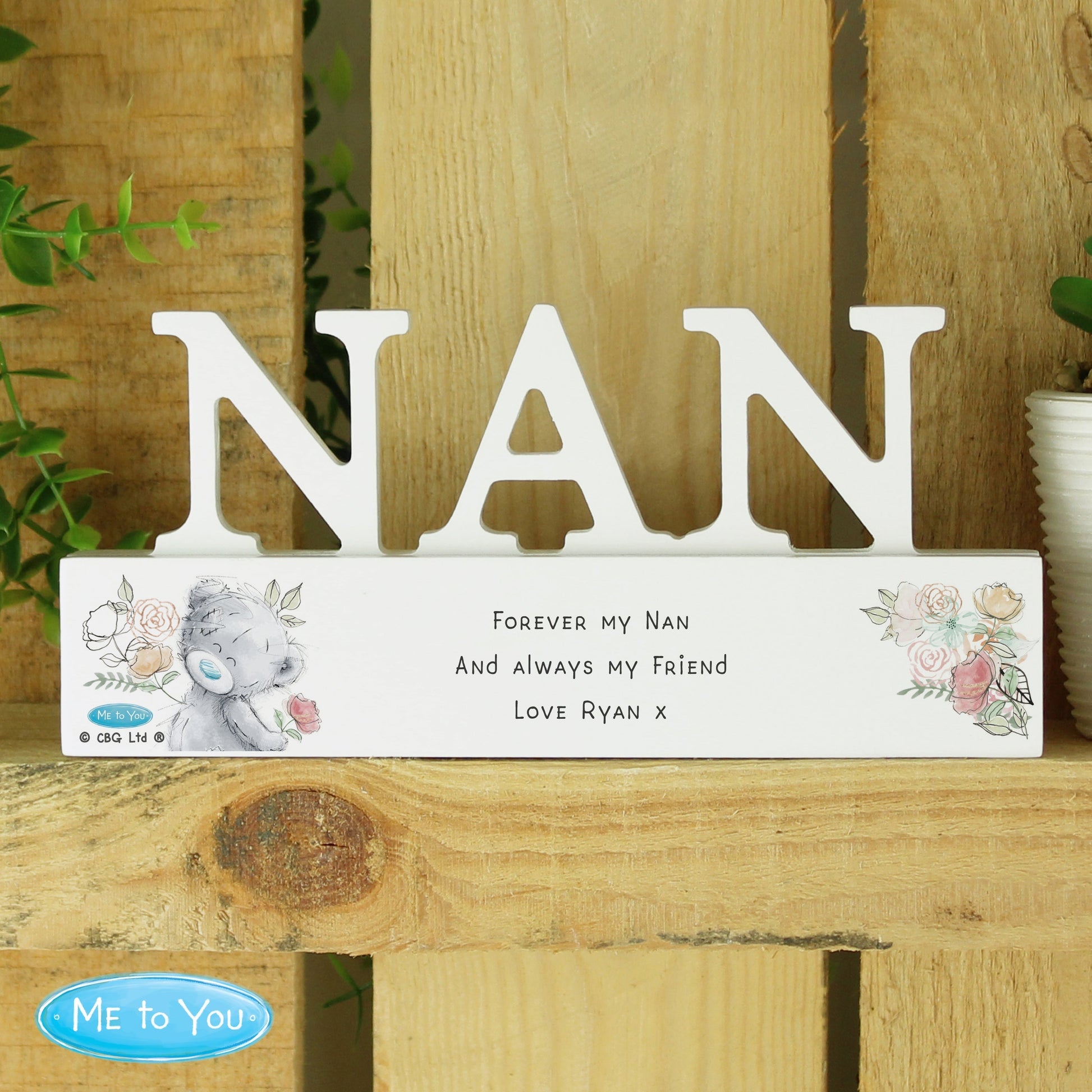 Eleanoras Personalised Me To You Wooden Nan Ornament 