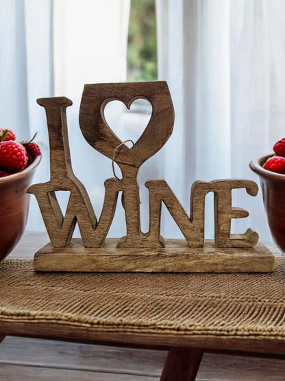 Eleanoras I LOVE WINE WOODEN DECORATION 