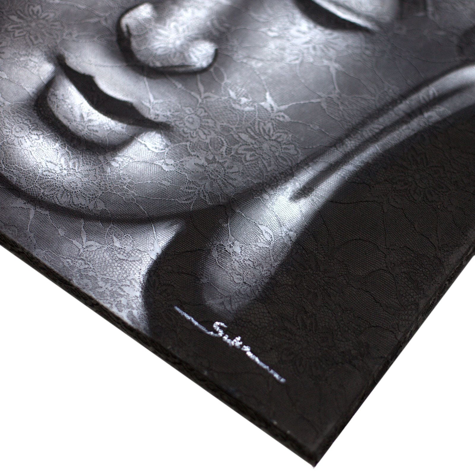 Grey Brocade Detail Buddha Painting