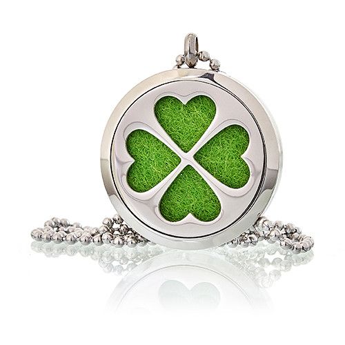 Four Leaf Clover Aromatherapy Diffuser Necklace 30mm