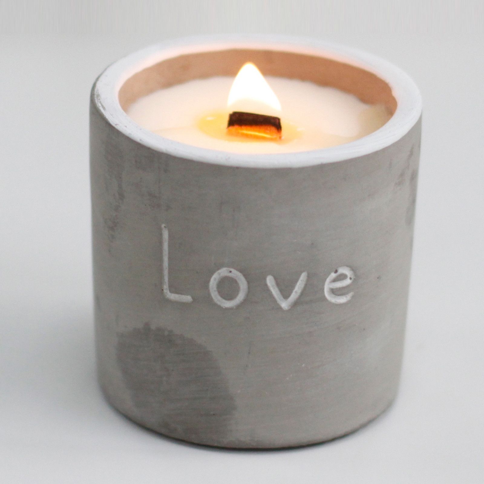 Purple Fig & Casis Love Medium Candle Pot