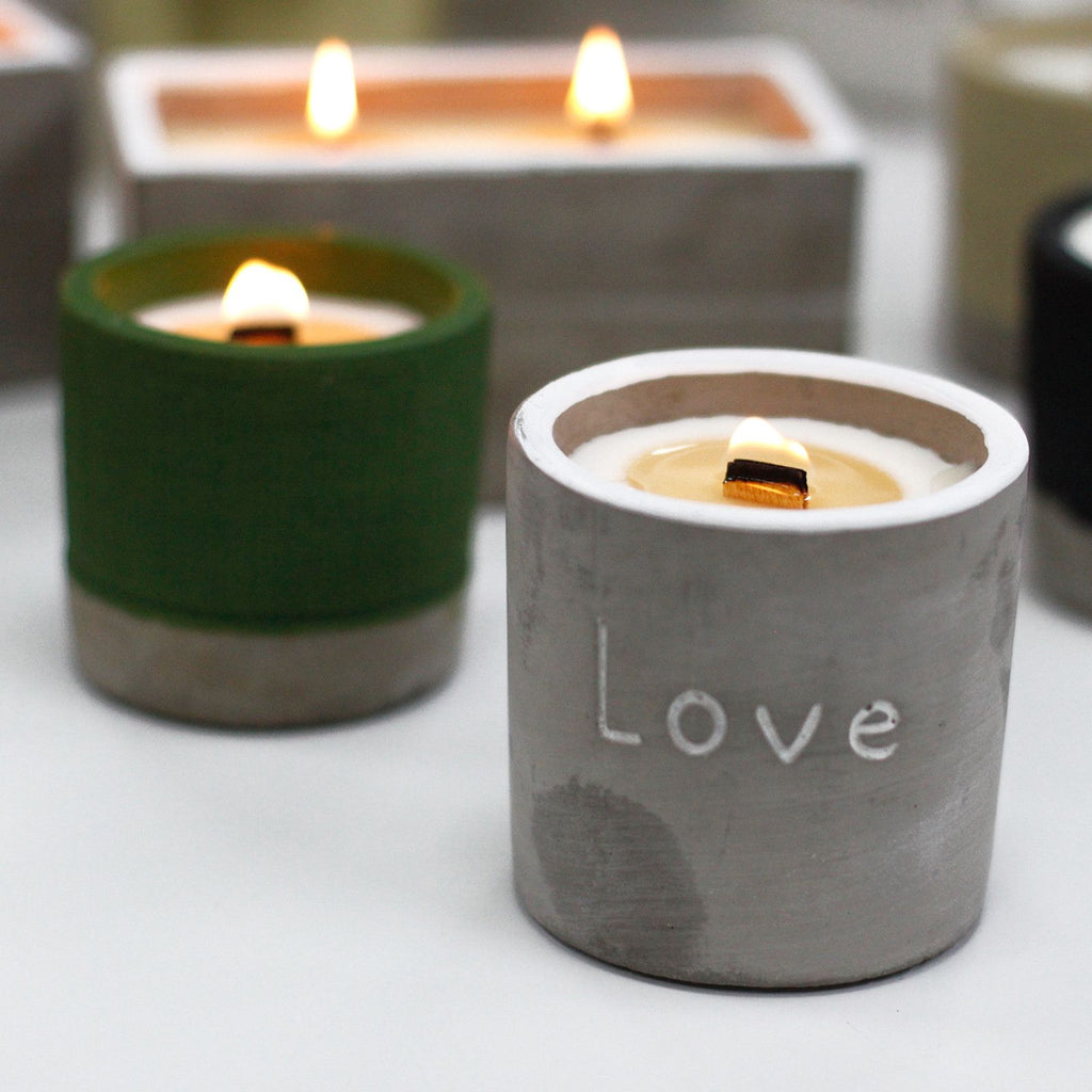 Purple Fig & Casis Love Medium Candle Pot