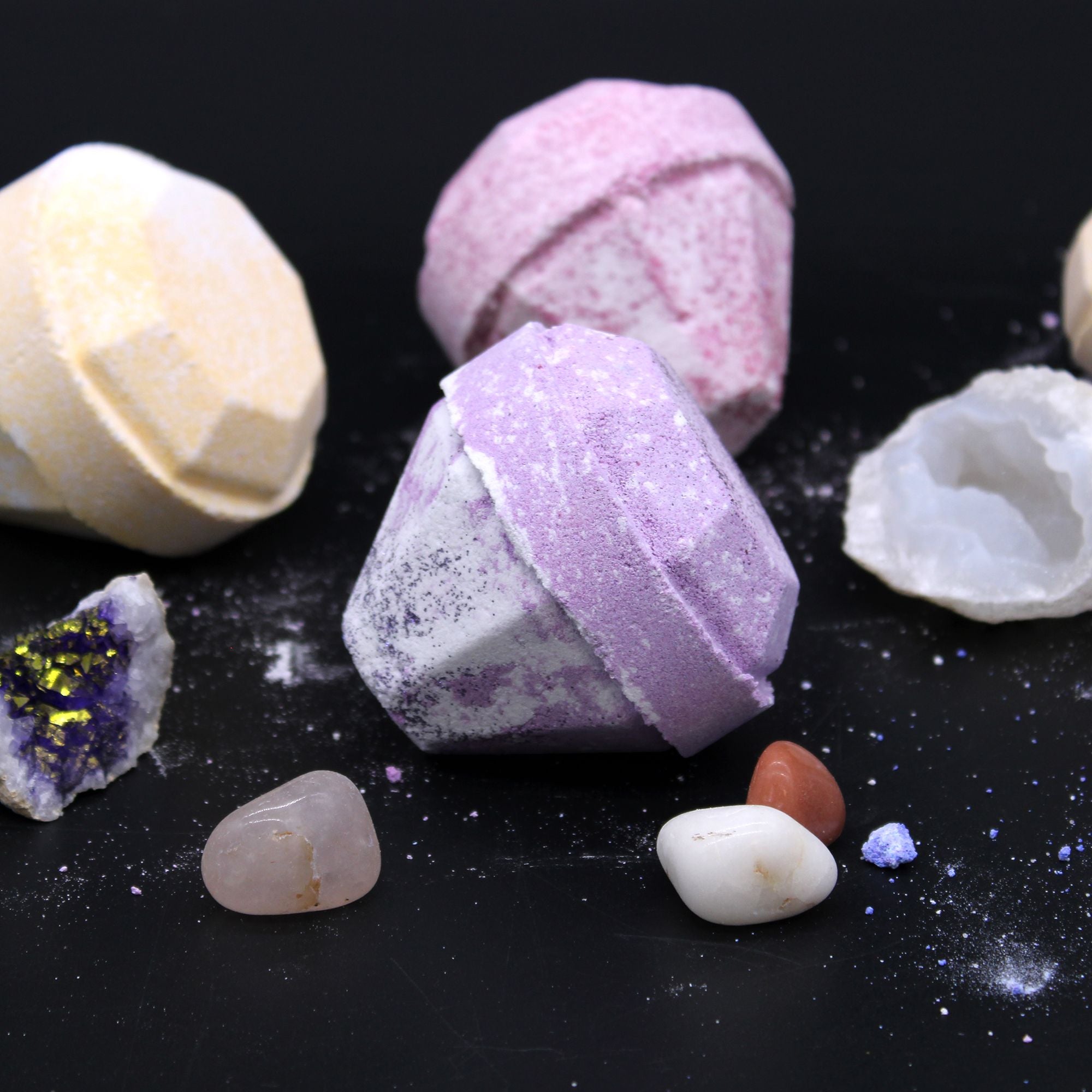 Extreme Fragrance Gemstone Bath Bomb