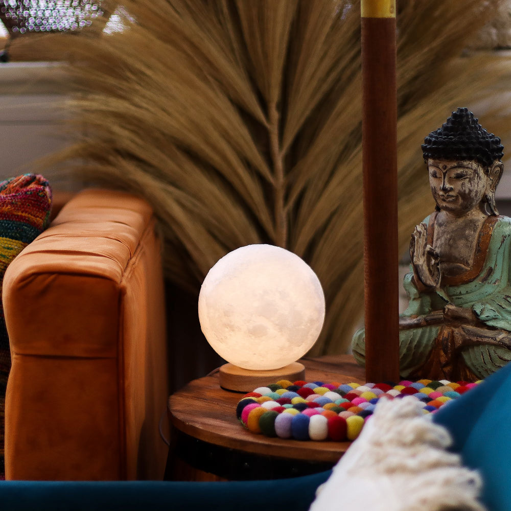 Moon New Wave Lamp