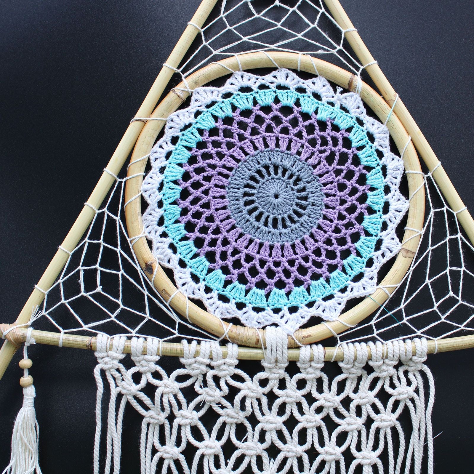 Macrame Pyramid White/Turquoise Protection Dream Catcher