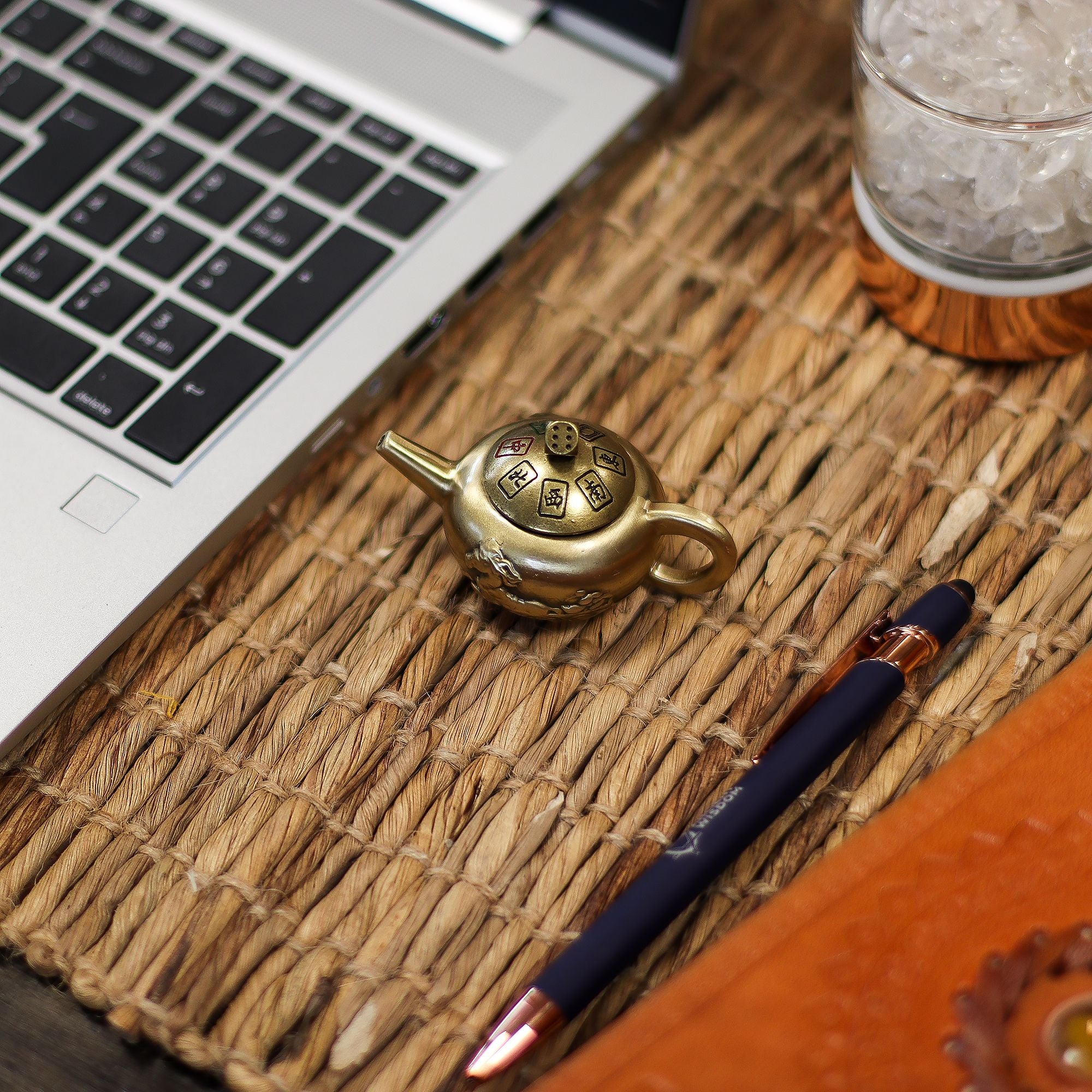 Lucky Teapot with Dice Spin Feng Shui Fortune