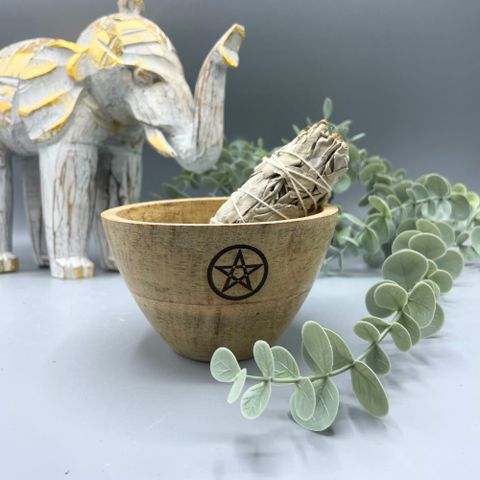 Pentagram Wooden Smudge and Ritual Offerings Bowl  11x7cm