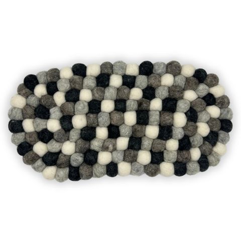 Multi Grey Felt Ball Oval Centre Mat