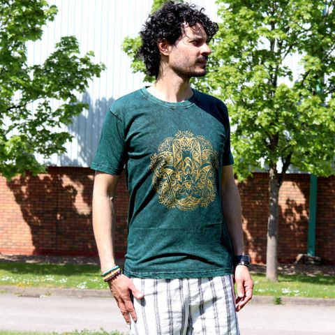 Hamsa Green Stone Washed T-Shirt Small