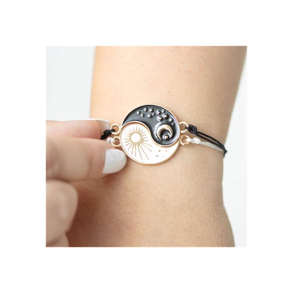 Eleanoras PAIR OF YIN YANG BEST FRIEND CHARM BRACELETS Jewellery