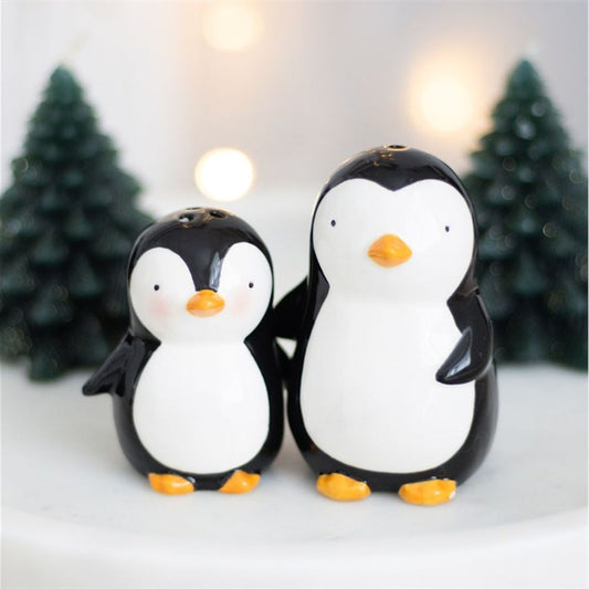 Eleanoras HUGGING PENGUINS SALT & PEPPER SHAKERS 