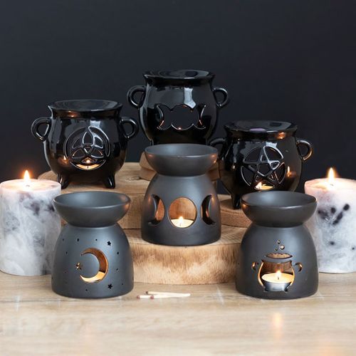 Eleanoras BLACK TRIPLE MOON CUT OIL BURNER 
