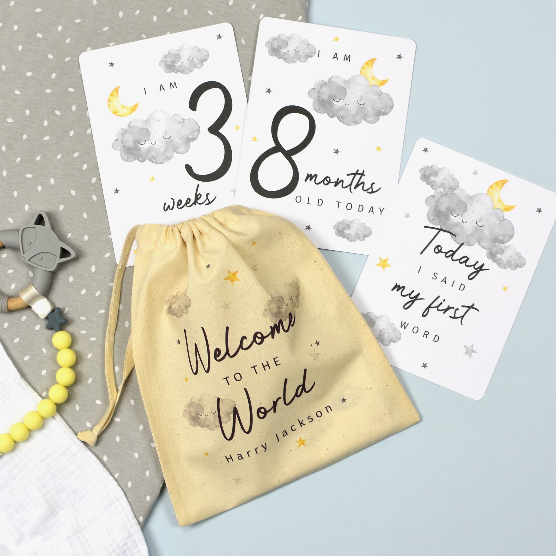 Eleanoras CLOUD PERSONALISED BABY MILESTONE CARDS 