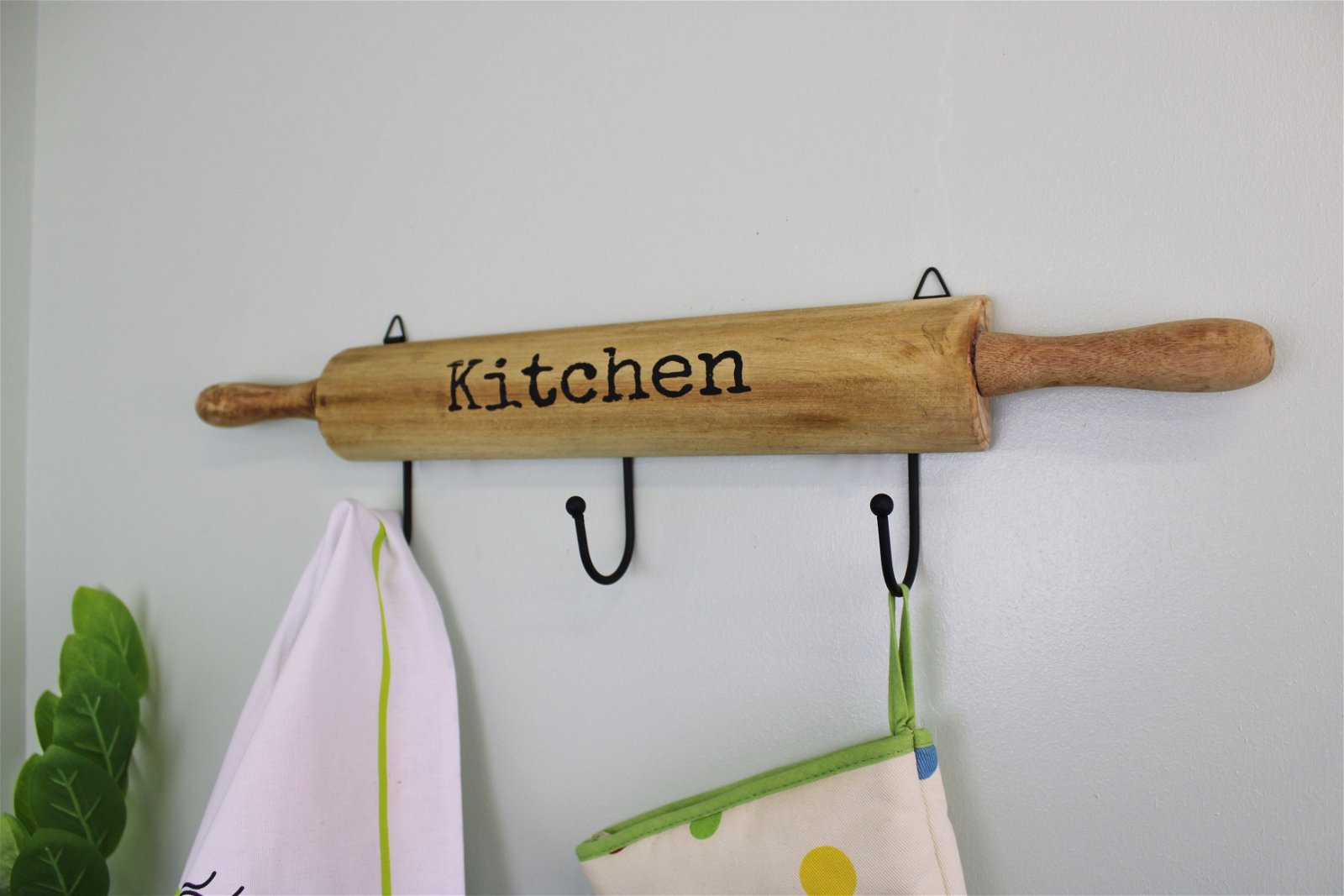 Eleanoras ROLLING PIN KITCHEN WALL HOOKS Hooks