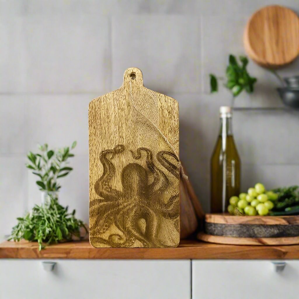 Eleanoras OCTOPUS CHEESE BOARD Wooden Cheese Boards