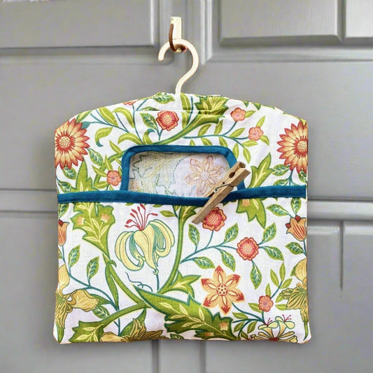 BLUE SUSSEX PEG BAG